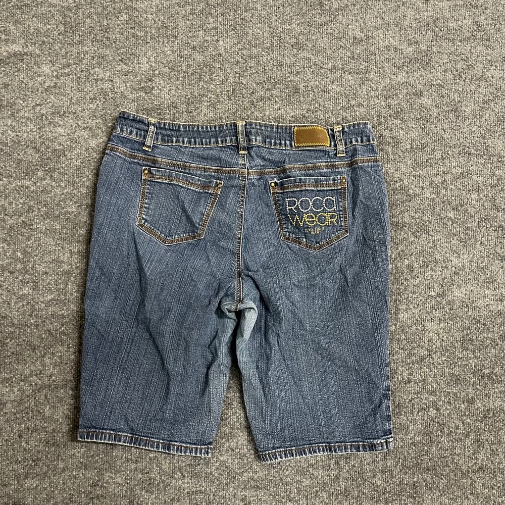 Rocawear Denim Shorts Womens Size 18 Blue Stretch Embroidered Logo Bermuda